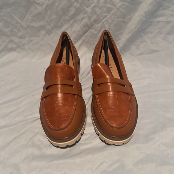 Journee Collection Kenly- Tan- Size - Picture 2 of 4